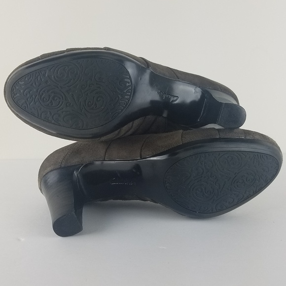 Clarks artisan brown suede ankle booties heeled - Picture 5 of 8